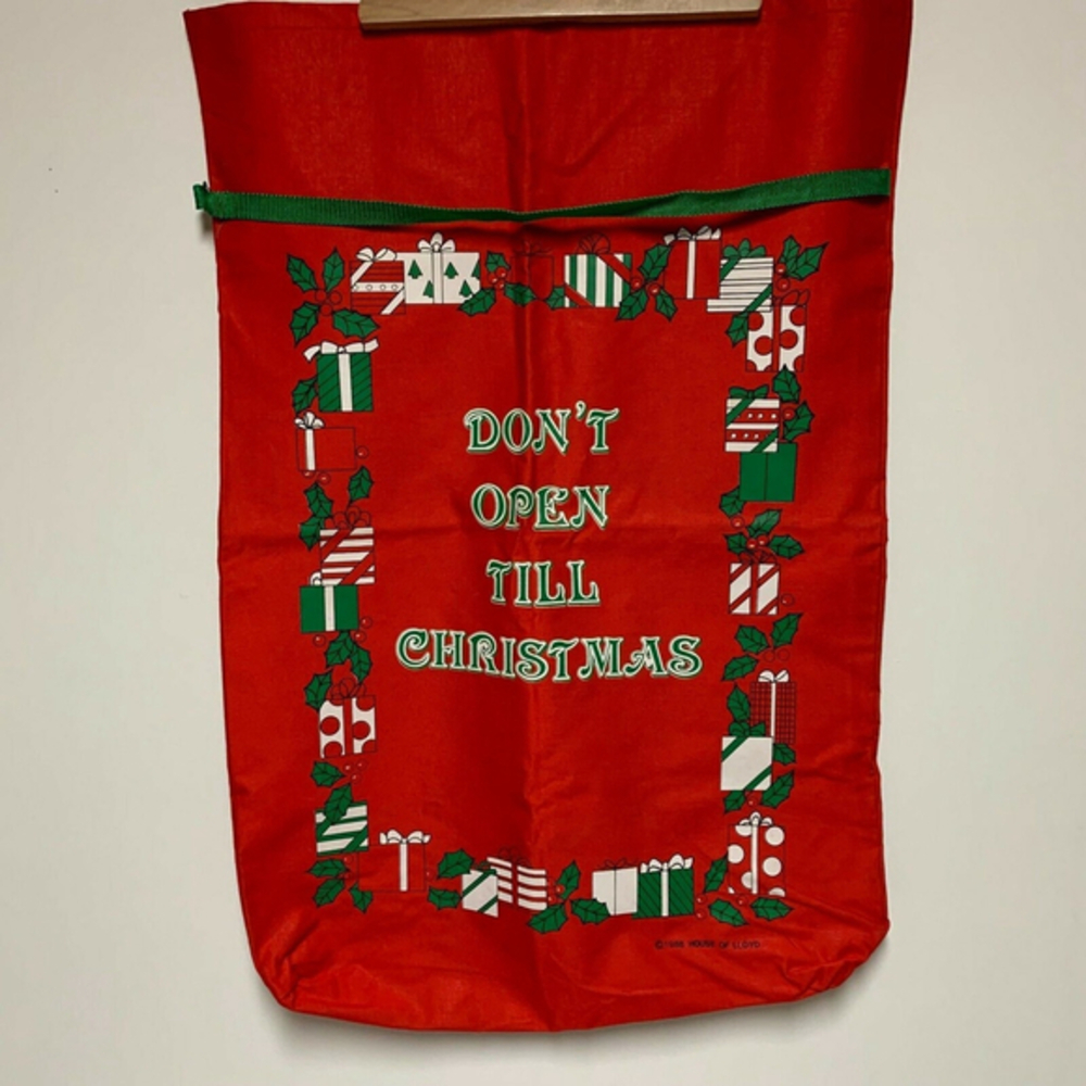 Vintage 1988 House of Lloyd Don't Open Till Christmas Santa Toy Sack Gift